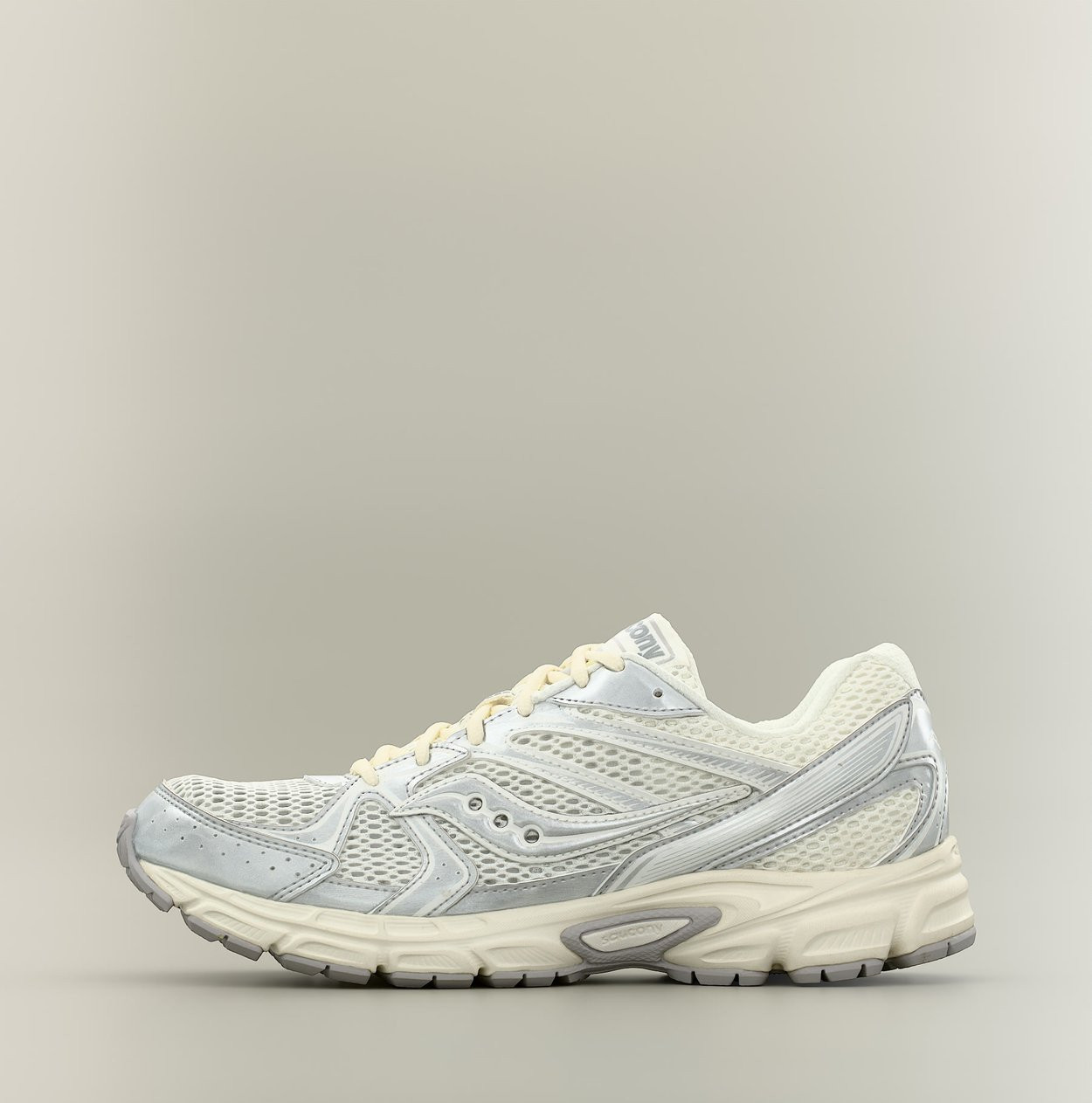 Saucony RIDE MILLENNIUM UNISEX - Trainers - cream/silver-coloured - Image 2
