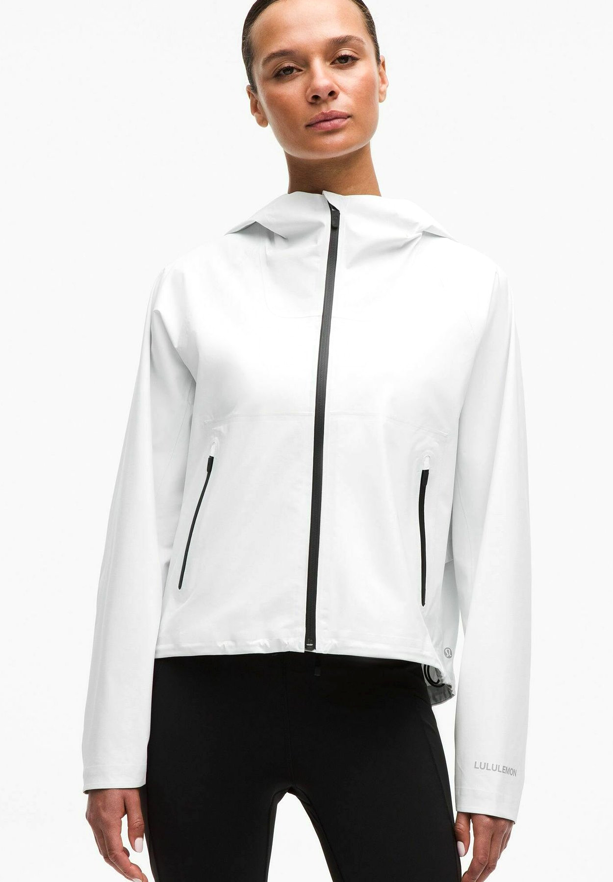 lululemon LIGHTWEIGHT WATERPROOF RUNNING - Training Jacket - white - Image 5