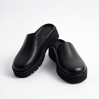 PULL&BEAR Flat Clogs