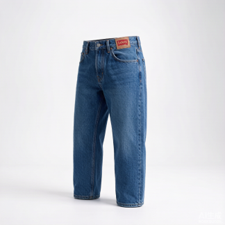 Levi's Baggy Barrel Jeans Setting Pace