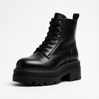 Dr. Martens DMXL Guard Shoe