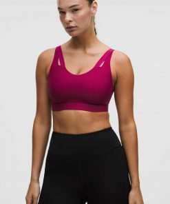 lululemon LEVITATION - Sports Bra - raspberry rave