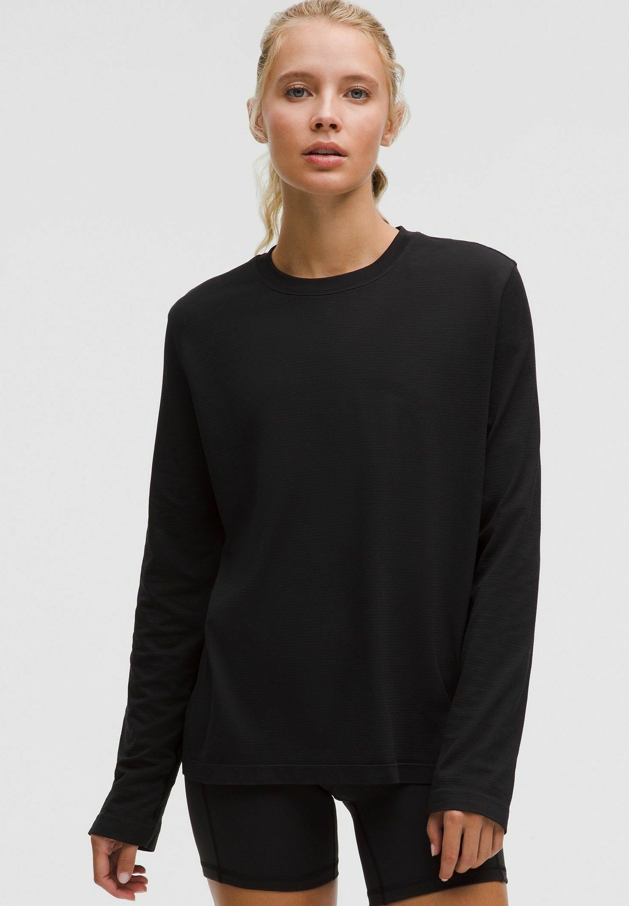 lululemon SWIFTLY RELAXED LONG-SLEEVE - Long Sleeved Top - black black